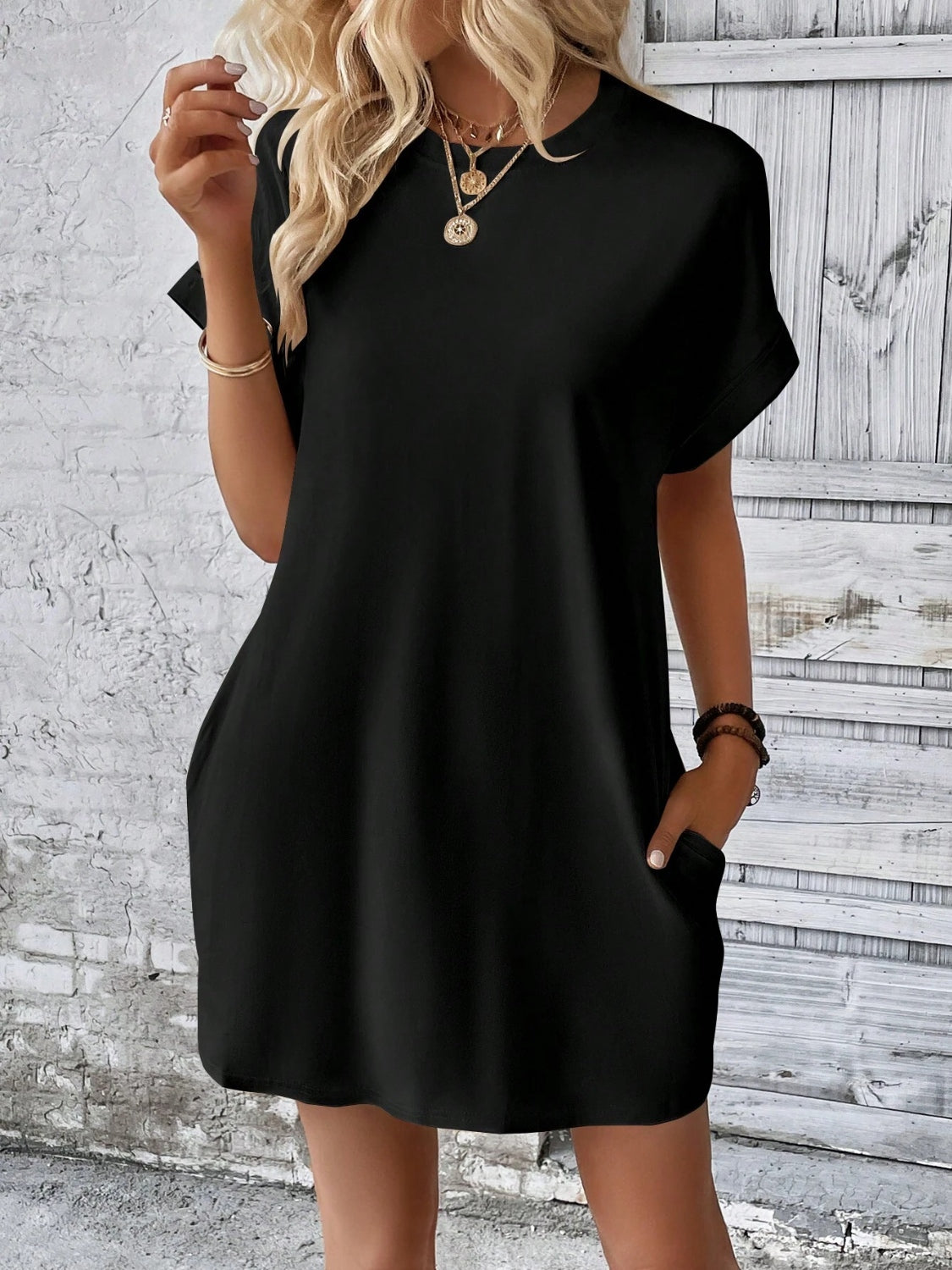 Round Neck Short Sleeve Mini Dress Round Neck Short Sleeve Mini Dress